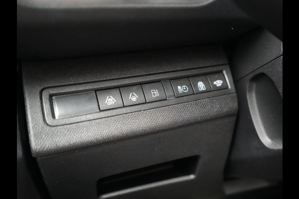 Peugeot 3008 225 GT Plug In Hybrid 225pk PHEV | Panodak | Adaptive Cruise | 360 Camera | Alcantara Sportstoelen Massage & Ventilatie | Navigatie | Apple Carplay | Blis | Keyless | Virtual | DAB | Park Assist | Sfeerverlichting |