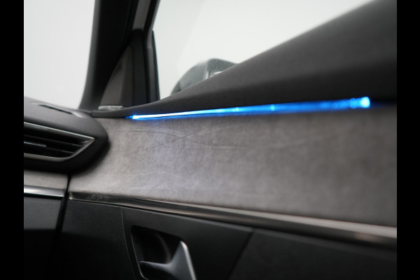 Peugeot 3008 225 GT Plug In Hybrid 225pk PHEV | Panodak | Adaptive Cruise | 360 Camera | Alcantara Sportstoelen Massage & Ventilatie | Navigatie | Apple Carplay | Blis | Keyless | Virtual | DAB | Park Assist | Sfeerverlichting |