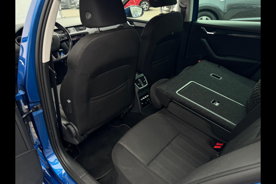 Škoda Octavia Combi 1.4 TSI Greentech Ambition Business TREKHAAK | NAVI | AUTOMAAT