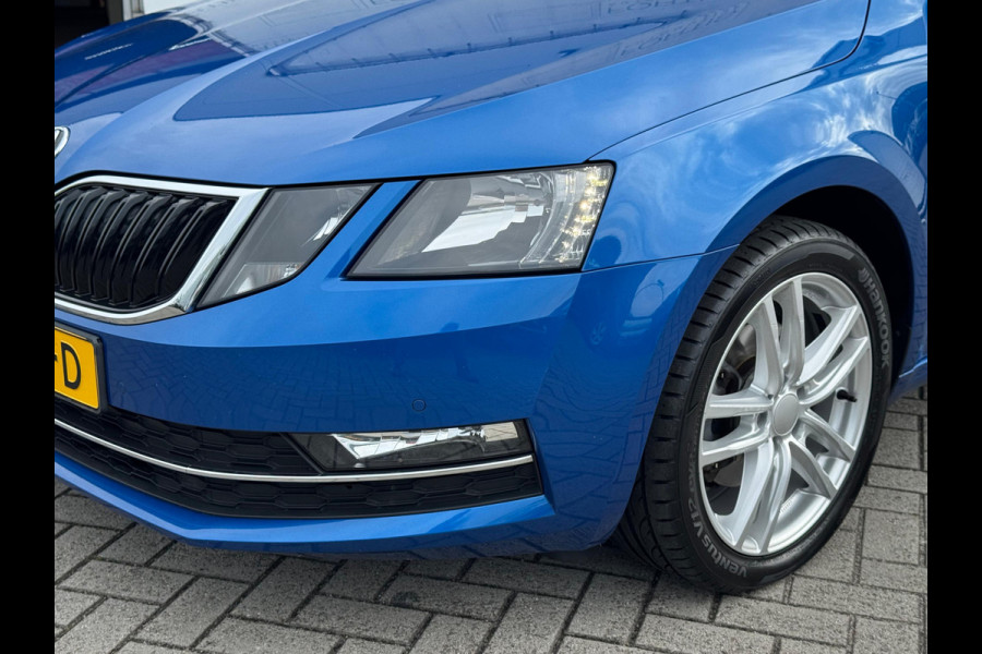 Škoda Octavia Combi 1.4 TSI Greentech Ambition Business TREKHAAK | NAVI | AUTOMAAT
