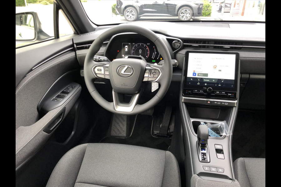 Lexus LBX 1.5 Comfort & Safety Pack | Dodehoekherkenning, Parkeersensoren, Keyless, Stoelverwarming