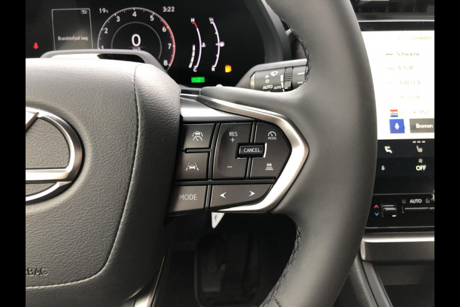 Lexus LBX 1.5 Comfort & Safety Pack | Dodehoekherkenning, Parkeersensoren, Keyless, Stoelverwarming