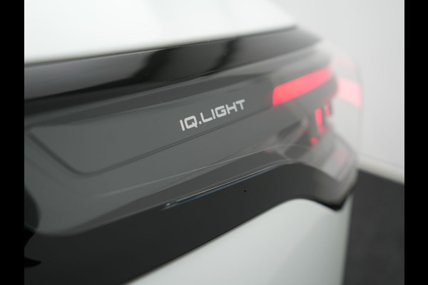 Volkswagen Tiguan eHybrid R-Line Edition Plug In Hybrid 204pk Dealer O.H PHEV | Adaptive Cruise | 360 Camera | IQ Light | Alcantara Sportstoelen Massage | Apple Carplay | Travel Assist | Keyless | Sfeerverlichting | Navigatie | Virtual | DAB |