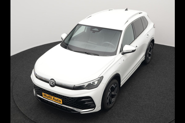 Volkswagen Tiguan eHybrid R-Line Edition Plug In Hybrid 204pk Dealer O.H PHEV | Adaptive Cruise | 360 Camera | IQ Light | Alcantara Sportstoelen Massage | Apple Carplay | Travel Assist | Keyless | Sfeerverlichting | Navigatie | Virtual | DAB |