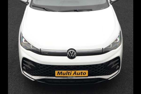 Volkswagen Tiguan eHybrid R-Line Edition Plug In Hybrid 204pk Dealer O.H PHEV | Adaptive Cruise | 360 Camera | IQ Light | Alcantara Sportstoelen Massage | Apple Carplay | Travel Assist | Keyless | Sfeerverlichting | Navigatie | Virtual | DAB |