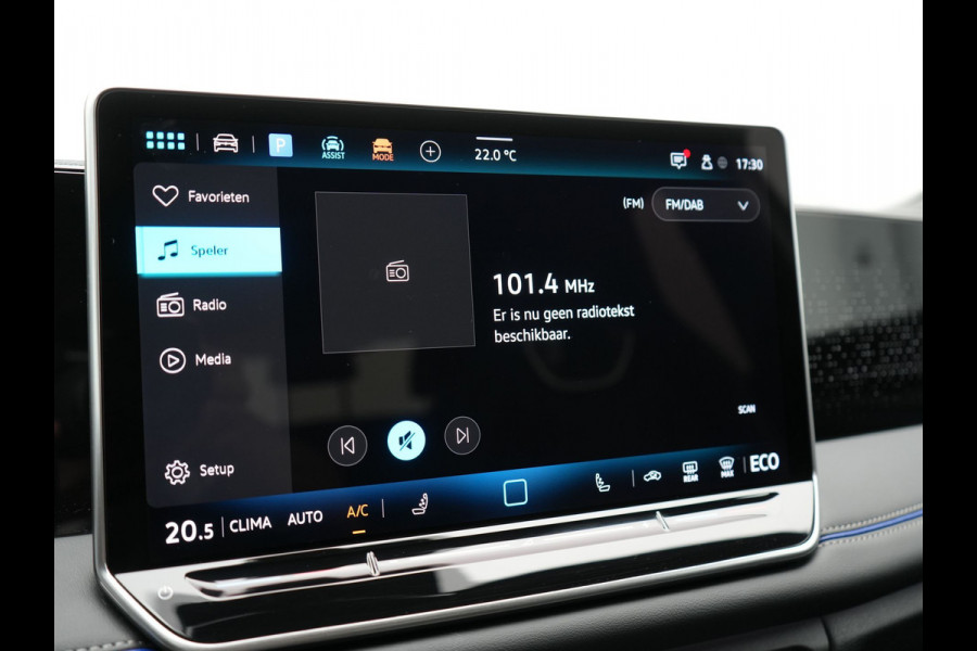 Volkswagen Tiguan eHybrid R-Line Edition Plug In Hybrid 204pk Dealer O.H PHEV | Adaptive Cruise | 360 Camera | IQ Light | Alcantara Sportstoelen Massage | Apple Carplay | Travel Assist | Keyless | Sfeerverlichting | Navigatie | Virtual | DAB |