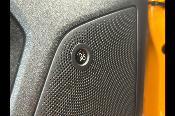 Ford Focus 2.3 EcoBoost ST-3 Performance | Orange Fury | Pano | B&o | Alcantara | Dealeronderhouden | Full option