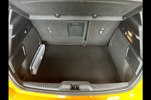 Ford Focus 2.3 EcoBoost ST-3 Performance | Orange Fury | Pano | B&o | Alcantara | Dealeronderhouden | Full option