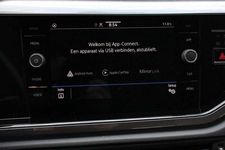 Volkswagen Polo 1.0 TSI 110 pk DSG Highline | Navigatie | Apple Carplay/Android Auto | Parkeersensoren | Adaptive Cruise Control | Afneembare trekhaak | Getinte ramen | Stoelverwarming | Climatronic