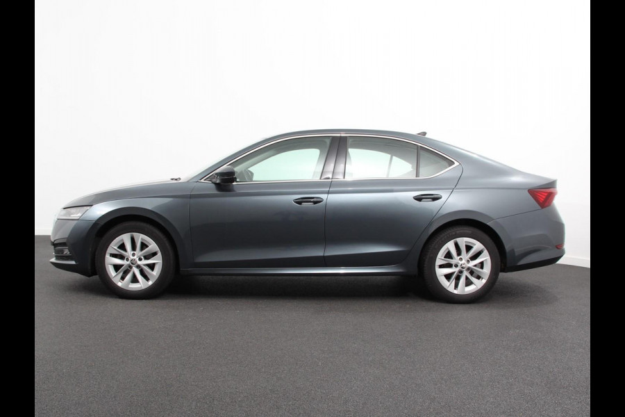 Škoda Octavia 1.0 e-TSI 110pk DSG Style Navigatie Apple Carplay/Android Auto Adaptive Cruise Control Camera Stoelverwarming