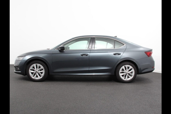 Škoda Octavia 1.0 e-TSI 110pk DSG Style Navigatie Apple Carplay/Android Auto Adaptive Cruise Control Camera Stoelverwarming