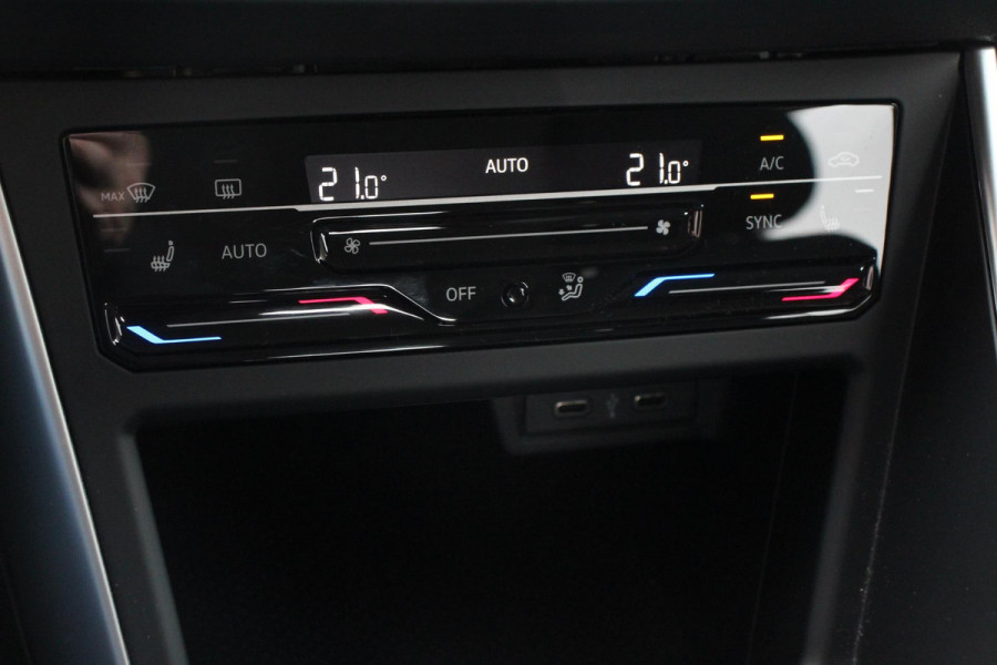 Volkswagen Taigo 1.0 TSI 110pk DSG Life | Navigatie | Apple Carplay/Android Auto Wireless | Adaptive Cruise Control | Parkeersensoren | Camera | Blind Spot Assist | Park Assist | Afneembare trekhaak | Stoelverwarming | Virtual Cockpit | Ledverlichting | Climatronic