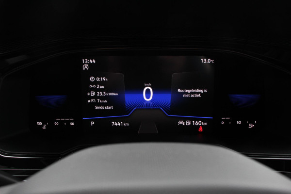 Volkswagen Taigo 1.0 TSI 110pk DSG Life | Navigatie | Apple Carplay/Android Auto Wireless | Adaptive Cruise Control | Parkeersensoren | Camera | Blind Spot Assist | Park Assist | Afneembare trekhaak | Stoelverwarming | Virtual Cockpit | Ledverlichting | Climatronic