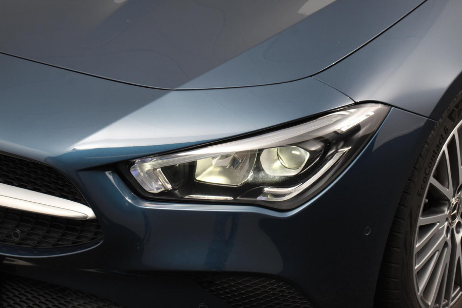 Mercedes-Benz CLA-Klasse 200 Progressive 7-DCT DEMO! Navigatie Climate Control Led Trekhaak Stoelverwarming Half Leder Camera