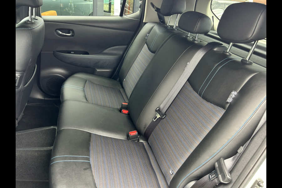 Nissan Leaf Tekna 40 kWh 90% SOH 1e EIG NL-Auto Rijklaarpijs