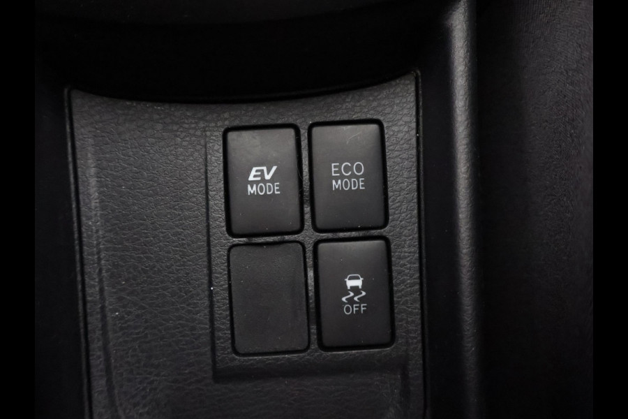 Toyota Yaris 1.5 HYBRID BI-TONE GARANTIE 4-2030! CAMER. DEALERAUTO ! PDC . GARANTIE TOT 04-2030