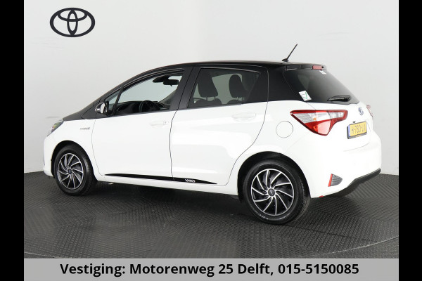 Toyota Yaris 1.5 HYBRID BI-TONE GARANTIE 4-2030! CAMER. DEALERAUTO ! PDC . GARANTIE TOT 04-2030