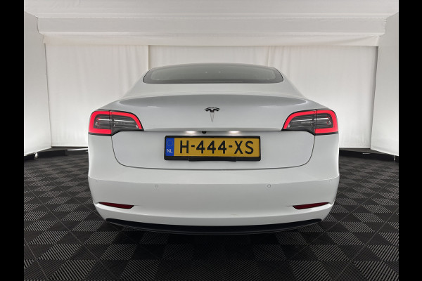 Tesla Model 3 Standard RWD Plus 60 kWh [ 3-Fase ] (INCL-BTW) Aut. *PANO | AUTO-PILOT | LUXURY-LEATHER | KEYLESS | FULL-LED | MEMORY-PACK | SURROUND-VIEW | DAB | CARPLAY | DIGI-COCKPIT | LANE-ASSIST | COMFORT-SEATS | 18"ALU*