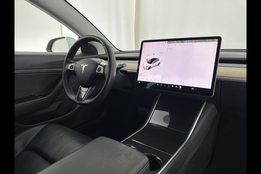 Tesla Model 3 Standard RWD Plus 60 kWh [ 3-Fase ] (INCL-BTW) Aut. *PANO | AUTO-PILOT | LUXURY-LEATHER | KEYLESS | FULL-LED | MEMORY-PACK | SURROUND-VIEW | DAB | CARPLAY | DIGI-COCKPIT | LANE-ASSIST | COMFORT-SEATS | 18"ALU*