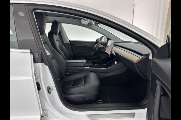 Tesla Model 3 Standard RWD Plus 60 kWh [ 3-Fase ] (INCL-BTW) Aut. *PANO | AUTO-PILOT | LUXURY-LEATHER | KEYLESS | FULL-LED | MEMORY-PACK | SURROUND-VIEW | DAB | CARPLAY | DIGI-COCKPIT | LANE-ASSIST | COMFORT-SEATS | 18"ALU*