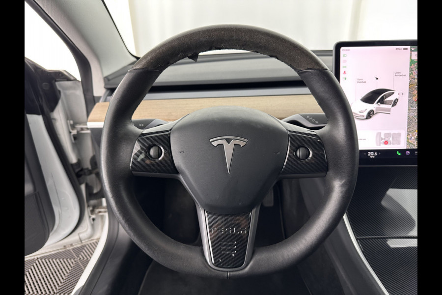 Tesla Model 3 Standard RWD Plus 60 kWh [ 3-Fase ] (INCL-BTW) Aut. *PANO | AUTO-PILOT | LUXURY-LEATHER | KEYLESS | FULL-LED | MEMORY-PACK | SURROUND-VIEW | DAB | CARPLAY | DIGI-COCKPIT | LANE-ASSIST | COMFORT-SEATS | 18"ALU*