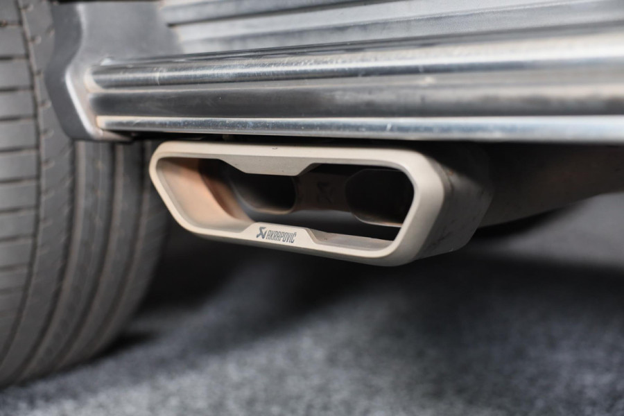 Mercedes-Benz G-Klasse 63 Edition 1 / Akrapovic Uitlaat / Acc / Lane Assist / Dode Hoek / Leder / Open Dak / Carbon / Burmester