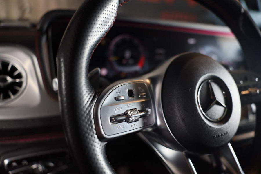 Mercedes-Benz G-Klasse 63 Edition 1 / Akrapovic Uitlaat / Acc / Lane Assist / Dode Hoek / Leder / Open Dak / Carbon / Burmester
