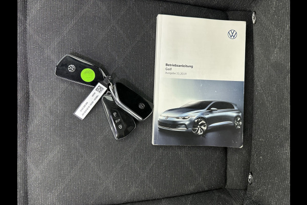 Volkswagen GOLF Variant 2.0 TDI Life Business (INCL-BTW)  *FULL-LED | DIGI-COCKPIT | NAVI-FULLMAP | HEATED-COMFORTSEATS | KEYLESS | DAB+ | CARPLAY | ECC | AMBIENT-LIGHT | PDC | 16''ALU*