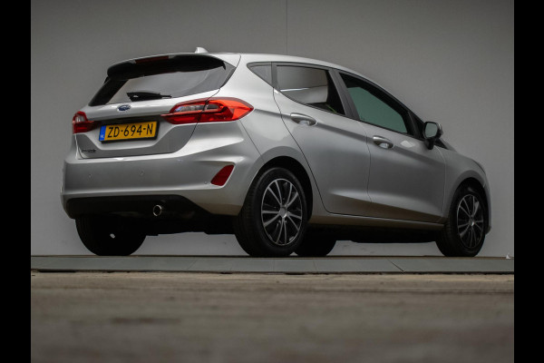 Ford Fiesta 1.1 Sport (APPLE CARPLAY,NAVI,CRUISE,LED,PDC,GETINT,DAB,BLUETOOTH,LANE ASSIST,SPORTSTOELEN,NIEUWE APK,NETTE STAAT)