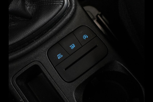 Ford Fiesta 1.1 Sport (APPLE CARPLAY,NAVI,CRUISE,LED,PDC,GETINT,DAB,BLUETOOTH,LANE ASSIST,SPORTSTOELEN,NIEUWE APK,NETTE STAAT)