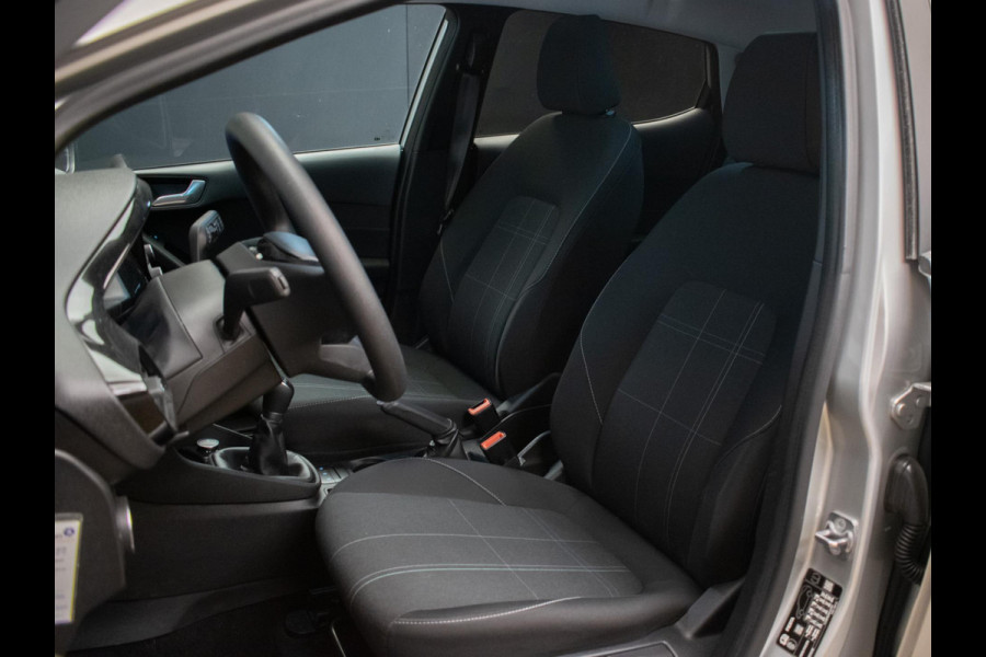 Ford Fiesta 1.1 Sport (APPLE CARPLAY,NAVI,CRUISE,LED,PDC,GETINT,DAB,BLUETOOTH,LANE ASSIST,SPORTSTOELEN,NIEUWE APK,NETTE STAAT)