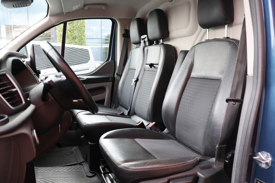 Ford Transit Custom 310 2.0 TDCI 170 PK AUT L2H1 Sport | BPM VRIJ | CarPlay | Navigatie | Camera | Stoelverwarming | Lederen bekleding | Trekhaak |  | LED | Dealer onderhouden | Nieuwe APK