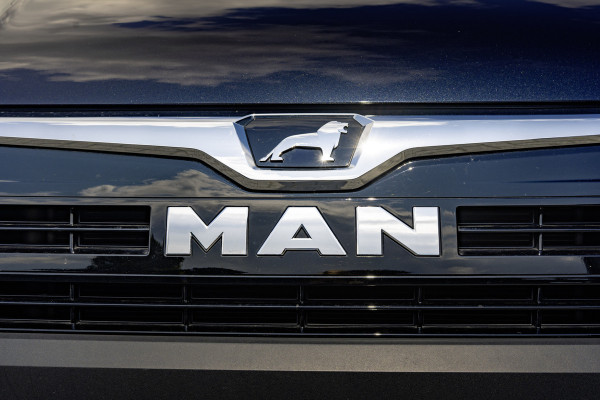 MAN TGE 3.180 | Automaat | Full Led | 177PK | Camera | CarPlay | Cruise | Airco | PDC | Euro 6