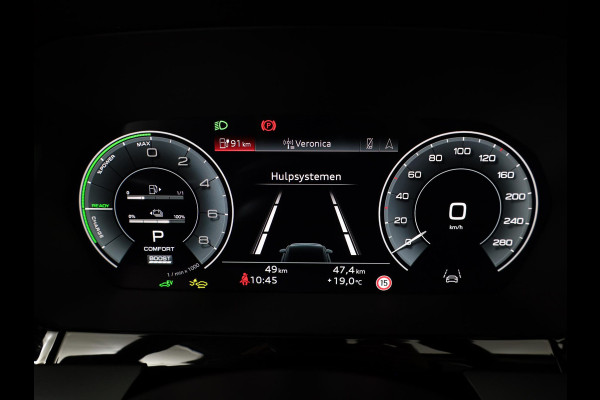 Audi A3 Sportback 45 TFSI e S edition Competition 272 pk S-tronic| Navigatie | Panoramadak | Parkeersensoren (Park assist) | Achteruitrijcamera | Adaptieve cruise control | Matrix LED koplampen |