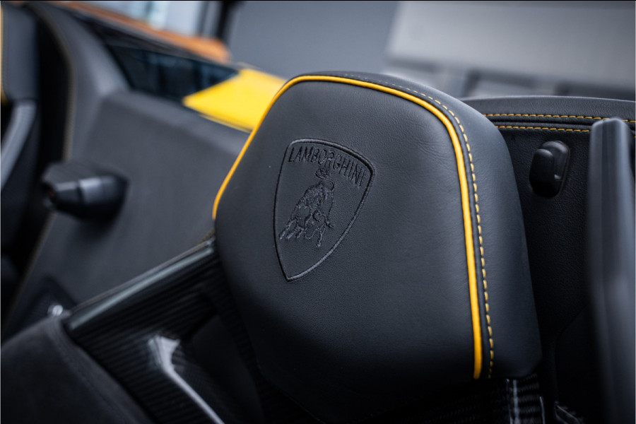 Lamborghini Huracán Evo Spyder 5.2 V10 - Giallo Inti | Origineel NL | Dealer O.H. | Lift | Sensonum
