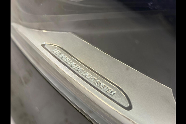 Mercedes-Benz V-Klasse 300d Lang 7 persoons | Pano | Standkachel | Leer | ACC | Burmester | Camera