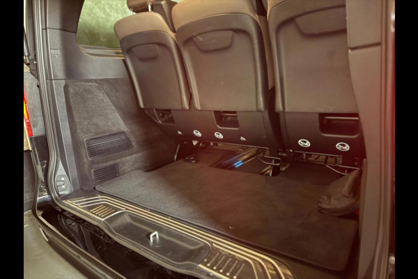 Mercedes-Benz V-Klasse 300d Lang 7 persoons | Pano | Standkachel | Leer | ACC | Burmester | Camera