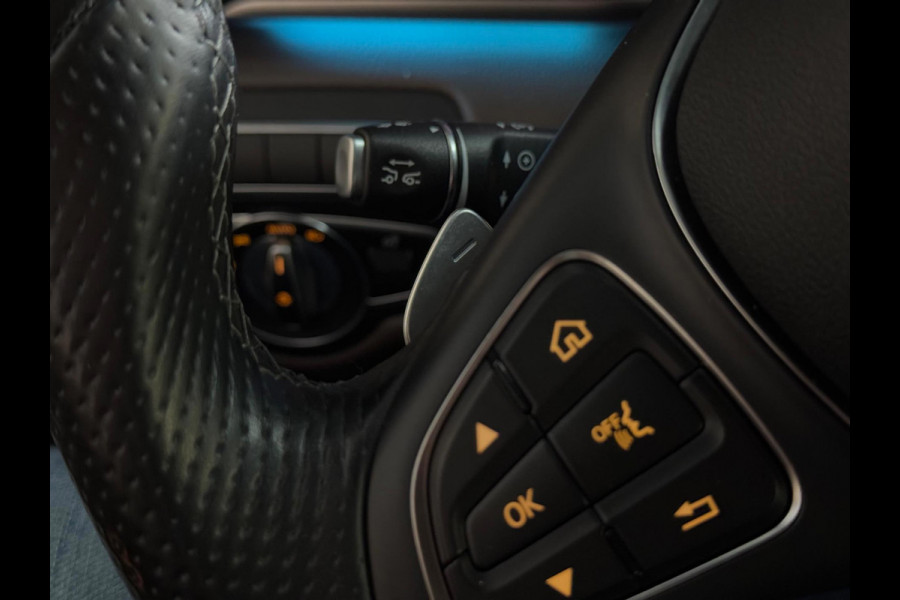 Mercedes-Benz V-Klasse 300d Lang 7 persoons | Pano | Standkachel | Leer | ACC | Burmester | Camera
