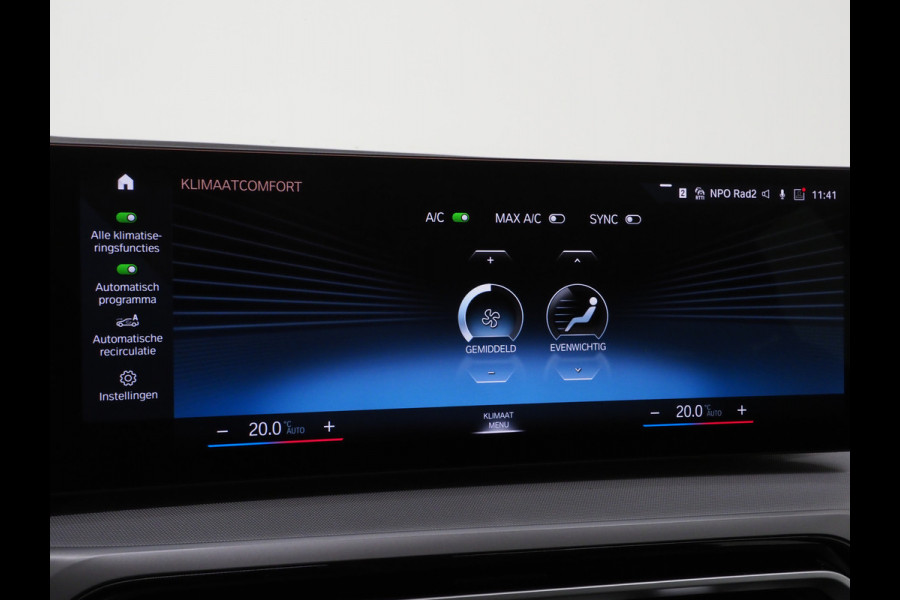 BMW 3 Serie Touring 320e LCI Shadow Line | Nieuw Model | Widescreen | Carplay | Leder | Cruise | DAB | LED | PDC