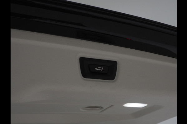 BMW 3 Serie Touring 320e LCI Shadow Line | Nieuw Model | Widescreen | Carplay | Leder | Cruise | DAB | LED | PDC