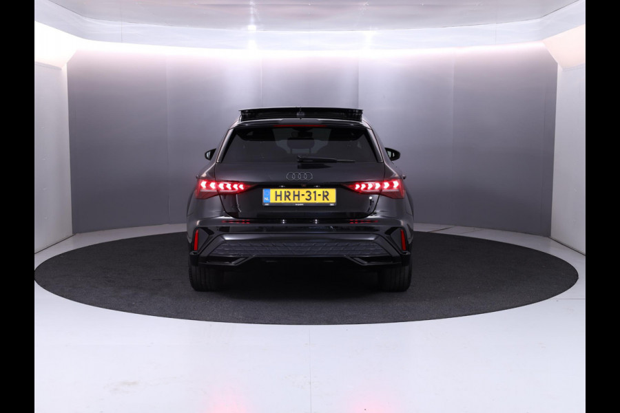 Audi A3 Sportback 45 TFSI e S edition Competition 272 pk S-tronic| Navigatie | Panoramadak | Parkeersensoren (Park assist) | Achteruitrijcamera | Adaptieve cruise control | Matrix LED koplampen |