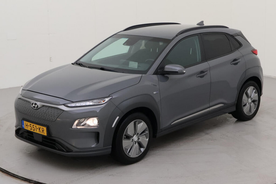 Hyundai Kona EV Fashion 64 kWh 2X OP VOORRAAD | NL AUTO | NAVI | 1E EIG |