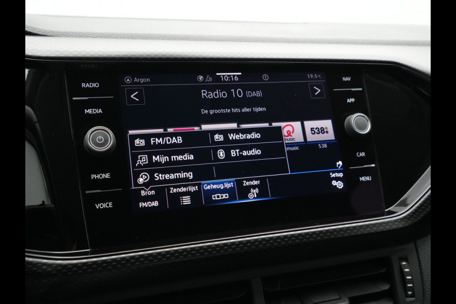 Volkswagen T-Cross 1.0 TSI 95pk Life Navigatie Pdc Trekhaak Acc 62