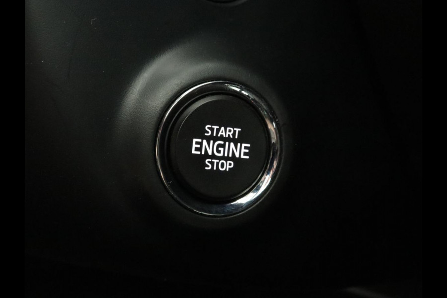 Škoda Superb 1.4 TSI iV Laurin & Klement | Leder | Trekhaak | Adaptive cruise | Stoelverwarming | Canton Sound | Virtual Cockpit | Navigatie | Memory | Achterbankverwarming | Full LED | Keyless | Carplay | PHEV