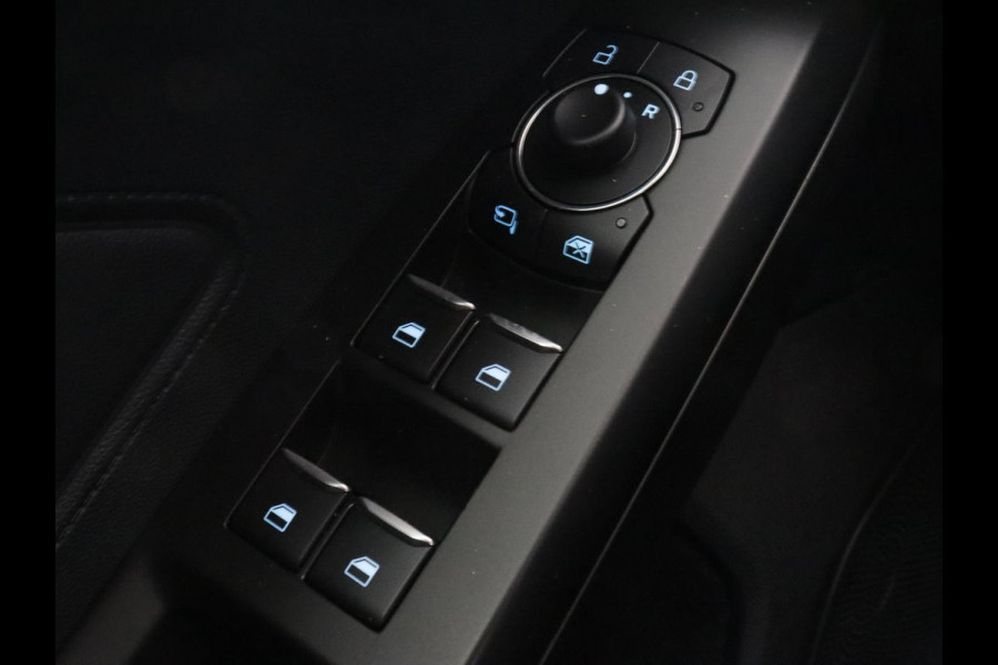 Ford Focus 1.0 EcoBoost Hybrid Titanium X | Stoel & stuurverwarming | Camera | Digital Cockpit | Carplay | Navigatie | Climate control