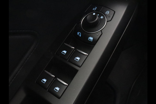 Ford Focus 1.0 EcoBoost Hybrid Titanium X | Stoel & stuurverwarming | Camera | Digital Cockpit | Carplay | Navigatie | Climate control