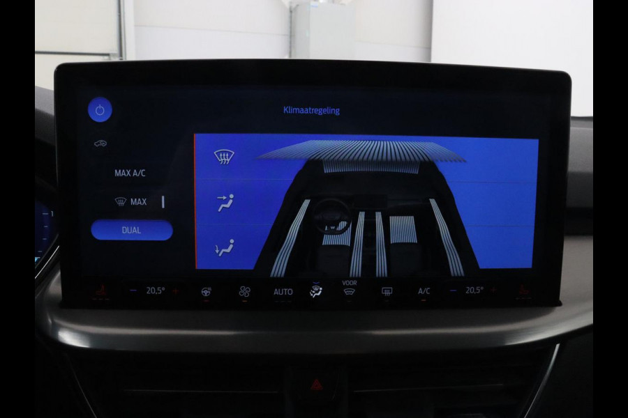 Ford Focus 1.0 EcoBoost Hybrid Titanium X | Stoel & stuurverwarming | Camera | Digital Cockpit | Carplay | Navigatie | Climate control