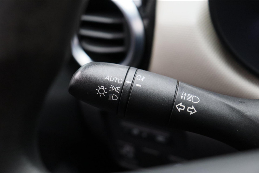 Nissan Micra 0.9 IG-T N-Connecta Navigatie Trekhaak Origineel NL