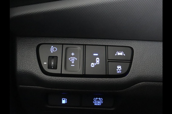 Hyundai IONIQ 1.6 GDi Premium+ | Stoelventilatie | Leder | Trekhaak | Camera | Memory | Infinity Sound | Adaptive cruise | Navigatie | Achterbankverwarming | Keyless | Full LED