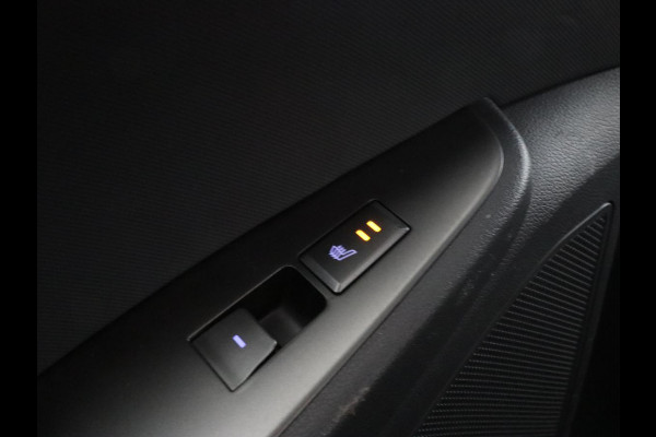 Hyundai IONIQ 1.6 GDi Premium+ | Stoelventilatie | Leder | Trekhaak | Camera | Memory | Infinity Sound | Adaptive cruise | Navigatie | Achterbankverwarming | Keyless | Full LED
